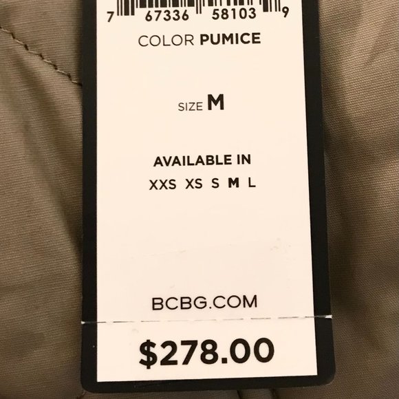 BCBGMAXAZRIA Puffer Jacket Size M in color pumice - Picture 3 of 3